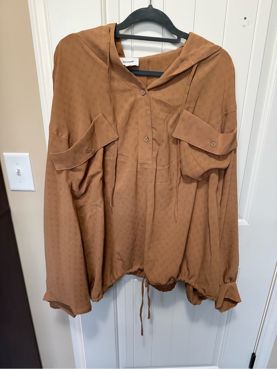 heyson Tops - Heyson Drawstring Hem Hooded Button Pullover in Rust Brown